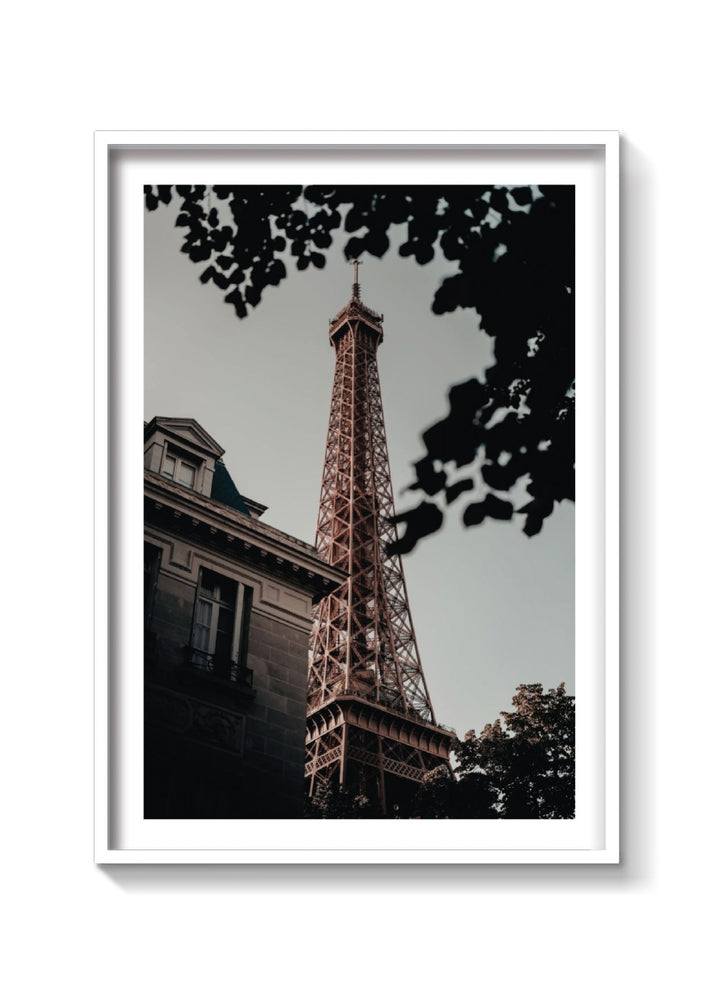 EIFFEL TOWER