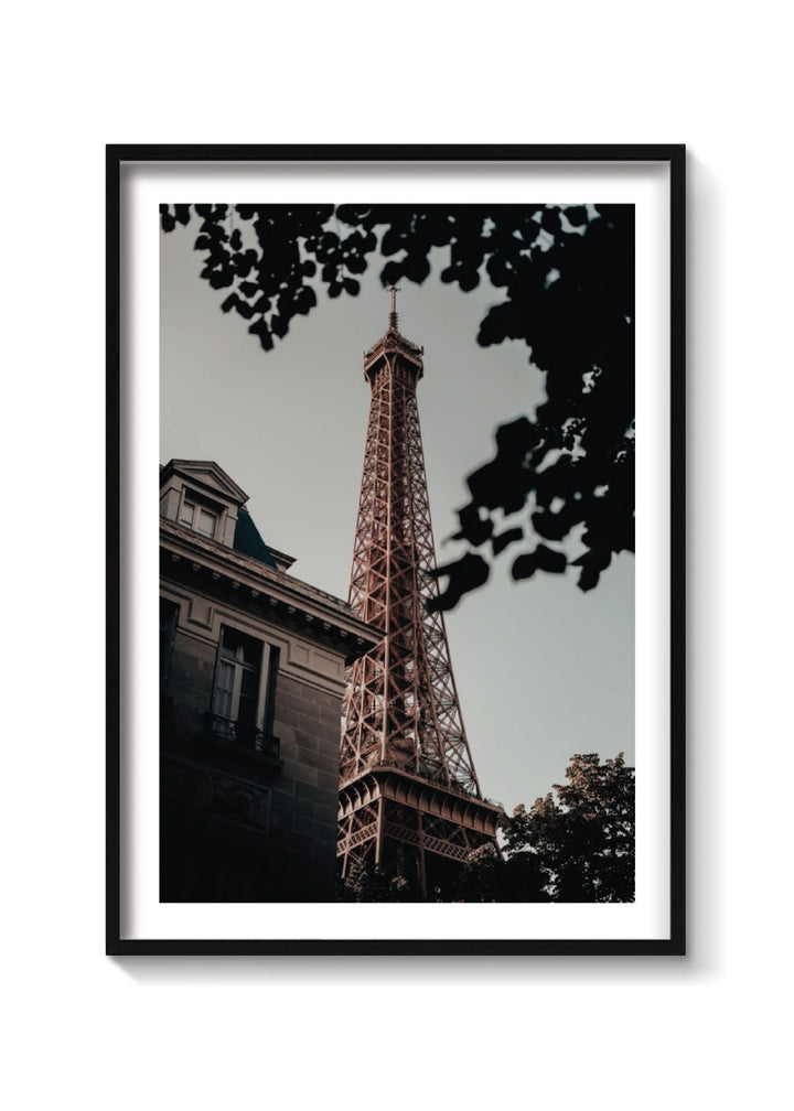 EIFFEL TOWER