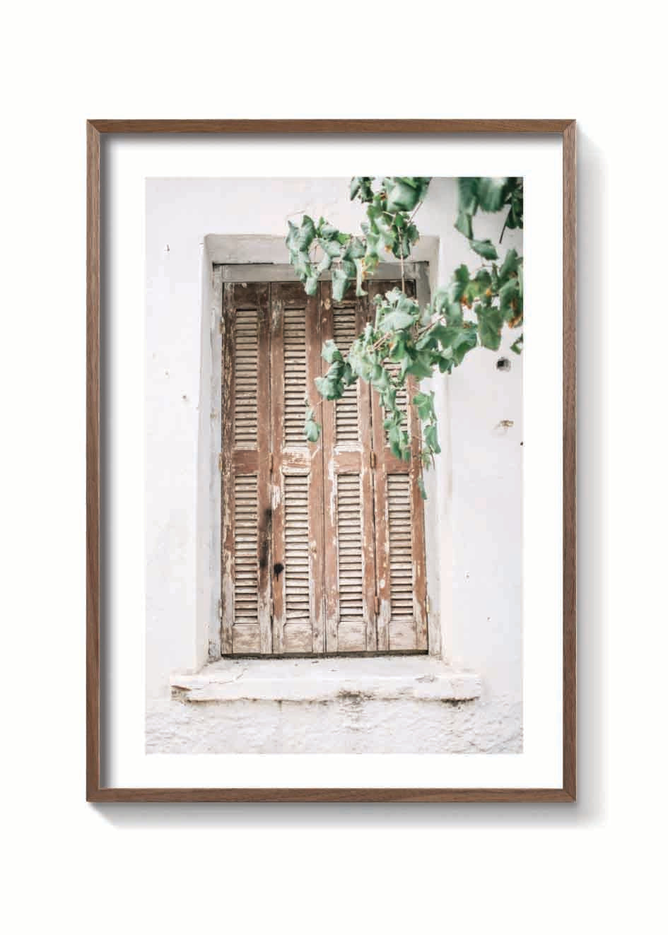 WOODEN WINDOW
